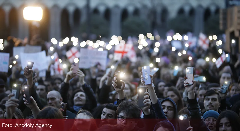 gruzija protest.webp